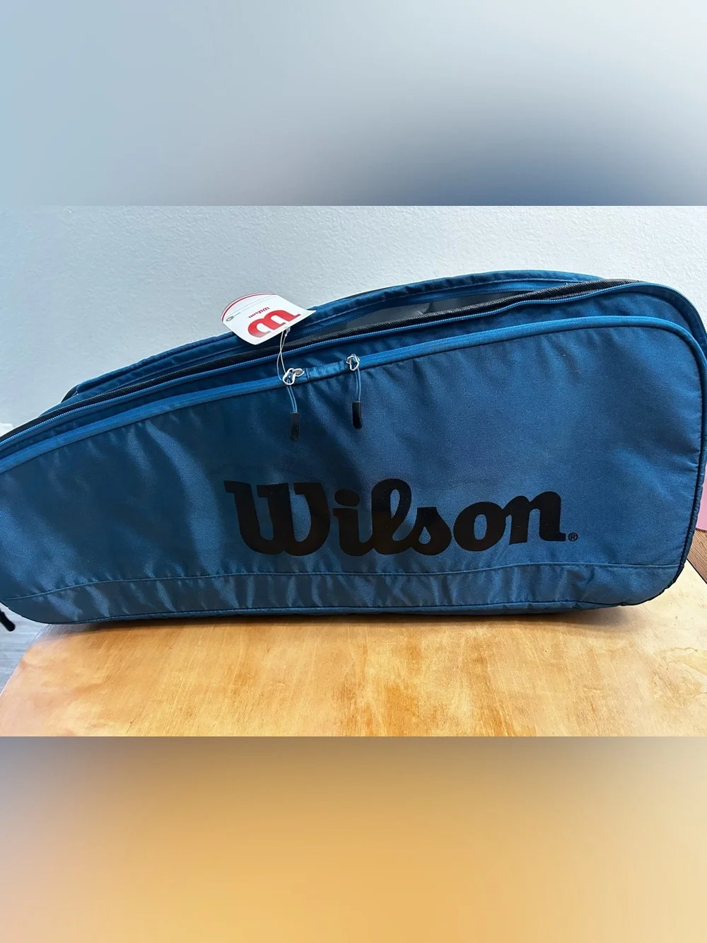NEW Wilson Tour Ultra V4 12 Pack Tennis Racket Bag Blue Thermoguard WR8024001001